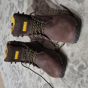 Mens size 12 brown leather Halogen Dewalt work boots. Electric Hazard protection